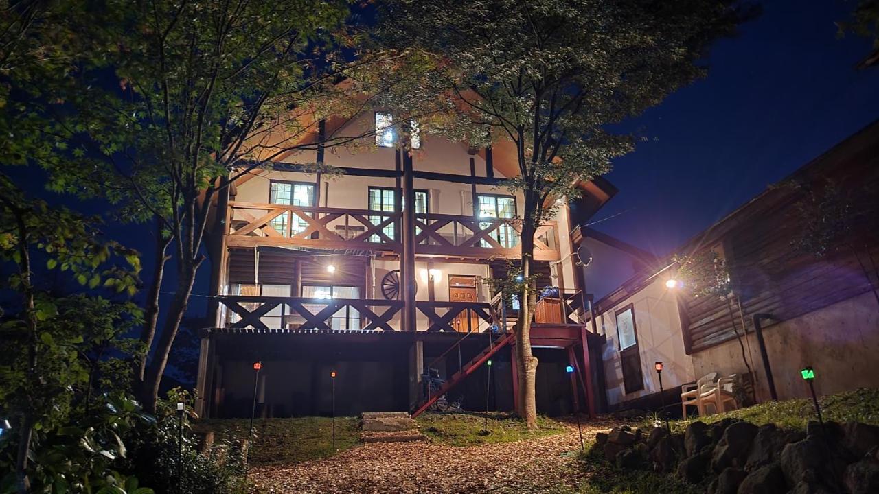 Villa フォレスト倶楽部　田園 Semboku Esterno foto